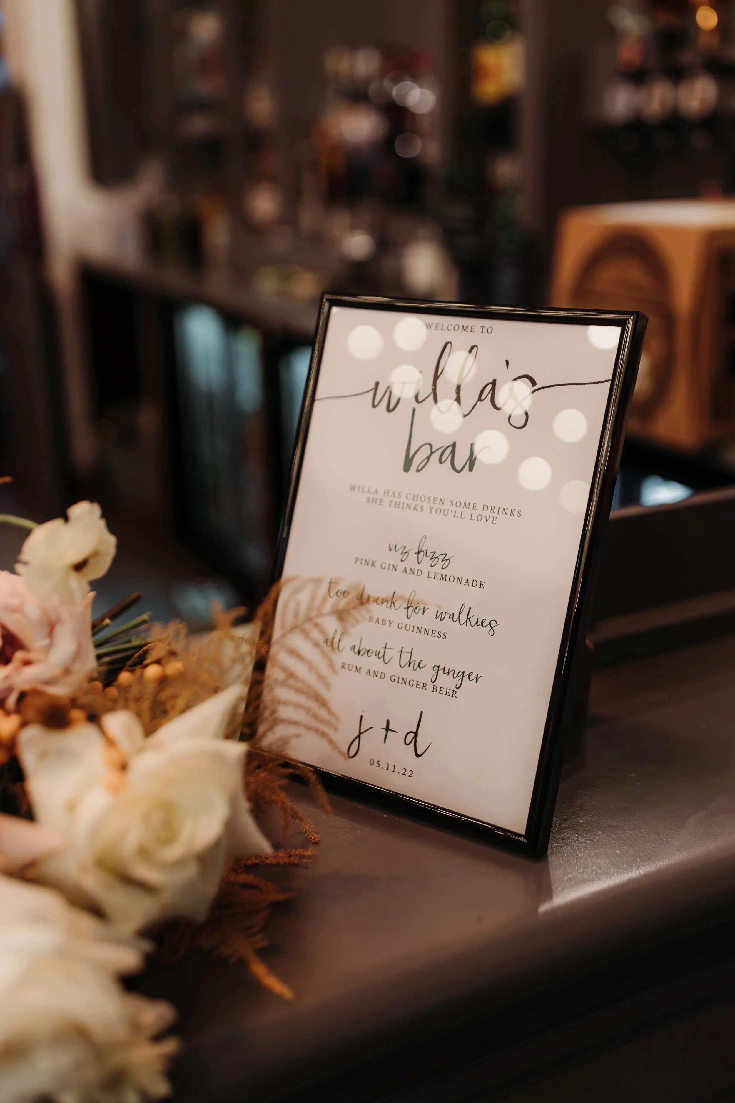 Bespoke wedding menu cards that wow your guests